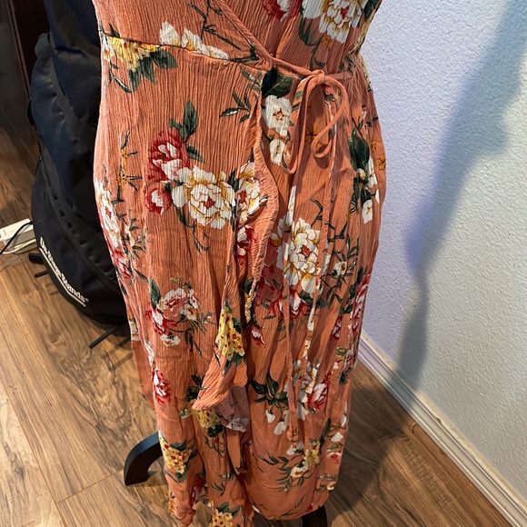 Xhilarations dress. - Picture 3 of 7